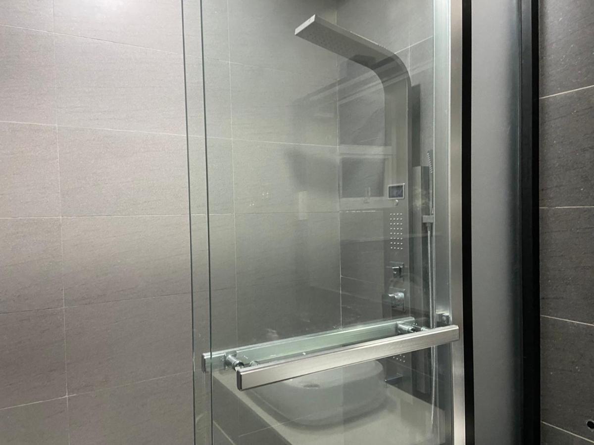 Blue Ocean - Alfred House Gardens Apartemen *